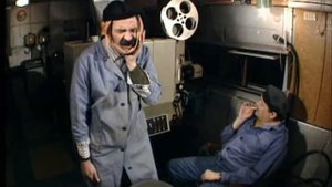 Городок 1997 киномеханик заболел