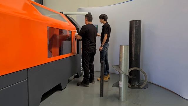 RoboHelix RX250: Forming Different Flights without Setup смотреть онлайн