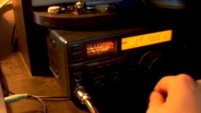 Странные звуки смотреть онлайн