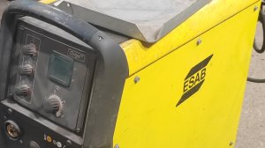 ESSAB   Полуавтомат для сварки котлов.