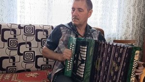 Малиновый звон на гармошке.