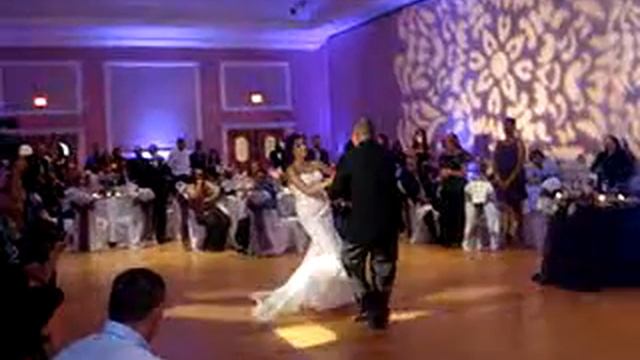 The ultimate wedding first dance-Bachata to Salsa part 2 смотреть онлайн