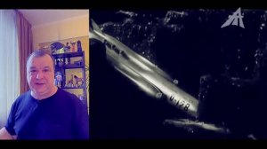 Советские космонавты установили флаг СССР на Луне в 1935