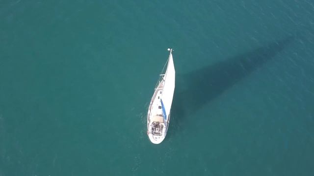 Filming a Bavaria 38 with a Drone in Valencia in HD 2017 смотреть онлайн
