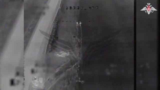 Уничтожение_живой_силы_и_техники_ВСУ_FPV_дронами