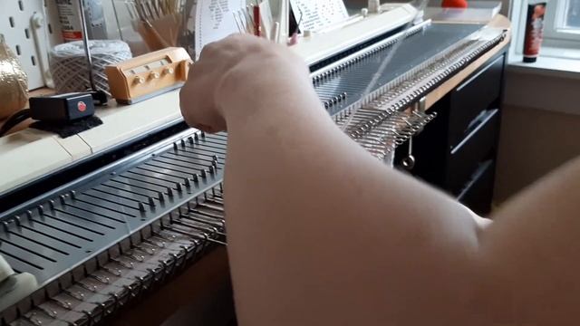Реглан без шва по регланной линии на любой вязальной машине.  Raglan Without Seam, I-raglan.