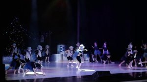 На новогодней FM волне 2025