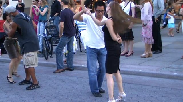 Sweet Salsa Dance Troupe 2 смотреть онлайн