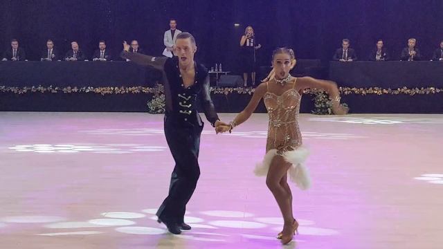 Marian Hlavac - Tereza Maturova, CZE | WDSF World Open Kistelek | Final CHA CHA CHA смотреть онлайн