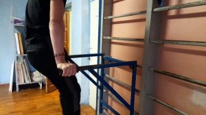 Как накачать плечи