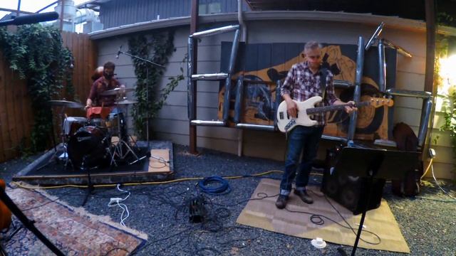 Selena Rosanbalm  - Live and Direct From Bud's смотреть онлайн