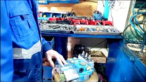 Гидрораспределитель Р-80 изТамбовской области от Александра.Часть1. Дефектовка, разборка.