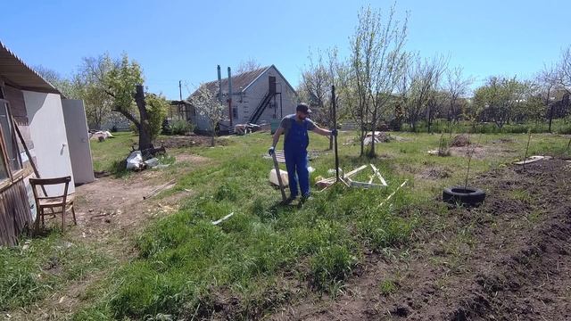 КУПИЛ ЗАПУЩЕННЫЙ УЧАСТОК | НАВОЖУ ПОРЯДОК | ДОМ НА ХУТОРЕ #навожупорядок #уборка #переезднахутор