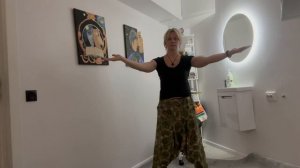 Упражнение цигун для разгрузки и помощи своему позвоночнику.