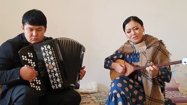 Тыңдай бергің келеді. Наркенже Серікбаева — Сағынам қалқам! Хит 2021. Жүректен шыққан ән