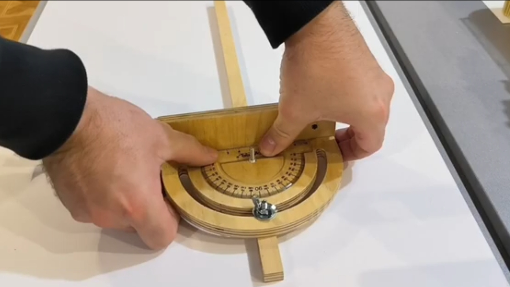 Сборник приспособлений . смотреть онлайн