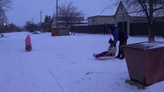 САНКИ КОНЬКИ И АНГЕЛОЧКИ смотреть онлайн