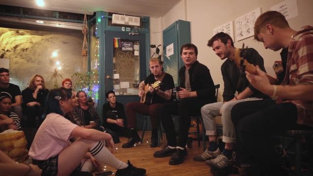 Ballroom Blitz - Acoustic смотреть онлайн