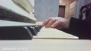 Пианино: авторский фортепианный пассаж