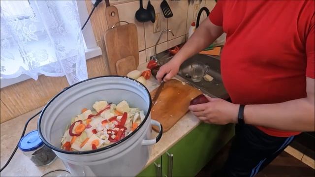 КАПУСТА СО СВЕКЛОЙ смотреть онлайн