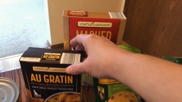 Aldi Haul for a Prepper Pantry. (Realistic prepping for short term emergencies) смотреть онлайн