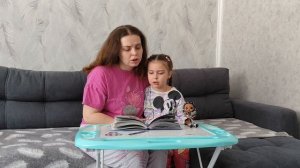 "В стране читающего детства" ("почитай мне книжку, мама!") - Ника и Анна Шнель 💫