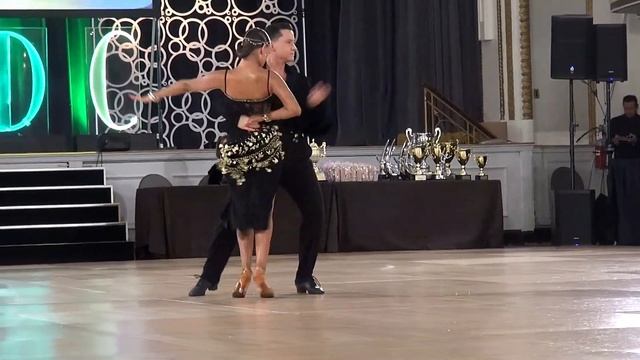 Comp Crawl with DanceBeat! DBDC 2022! Kevin and Sofia! Ballroom Spirit Tour! смотреть онлайн
