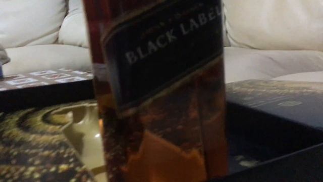 Johnnie Walker Black Label Scotch Whisky Unboxing from UK to Saigon Vietnam film full HD Ifone plus смотреть онлайн