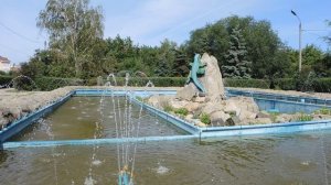 Сызрань. Фонтан «Ящерица». Видео 3.