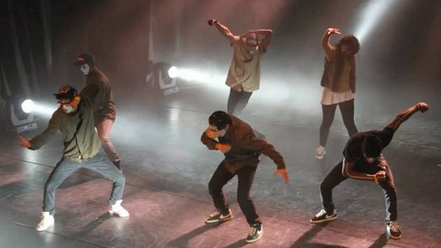 Shino ft. Spurs - Stay true (Krump track) смотреть онлайн