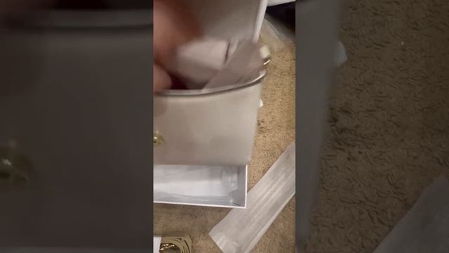 Обзор выкупа по сумкам смотреть онлайн