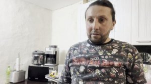 Мир принадлежит оптимистам, пессимисты - всего лишь зрители.И подарок от Марины из Москвы в деревню