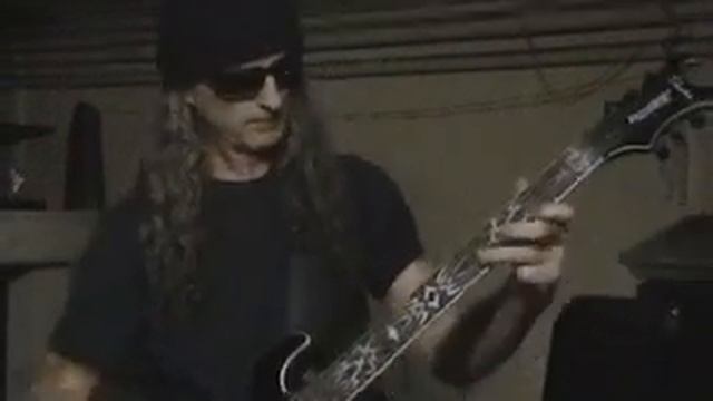 "Subtle Waltz Salsa" смотреть онлайн