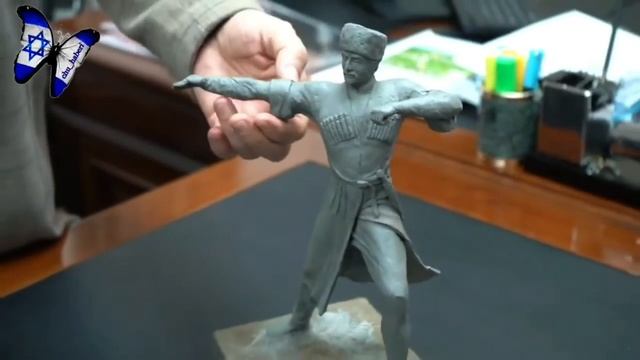 В Дербенте установят памятник отцу певицы Жасмин, Льву Манахимову