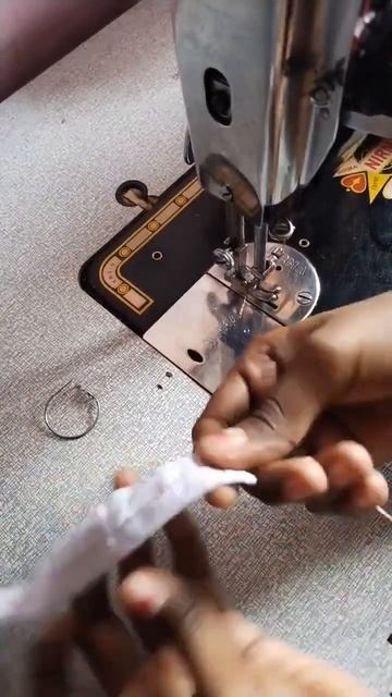 fabric earrings navratri day 2 white 🤍 colour #diy #earings #fabricdiy #youtubeshorts смотреть онлайн