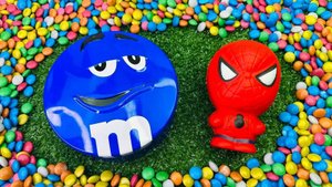 Цветной слайм, жвачки и блестящая коробка M&M’s, полная сладостей!