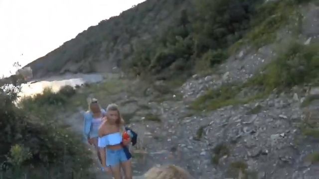 Болгария 2018. Посёлок Елените. А море не просто вода