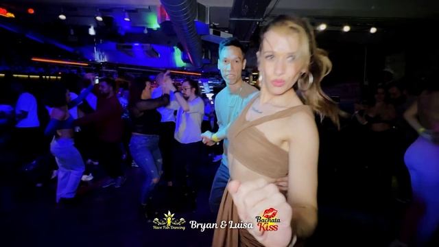 Bachata dance by Bryan & Luisa at Bachata Kiss💋 in London. #bachata #dance #london #party смотреть онлайн