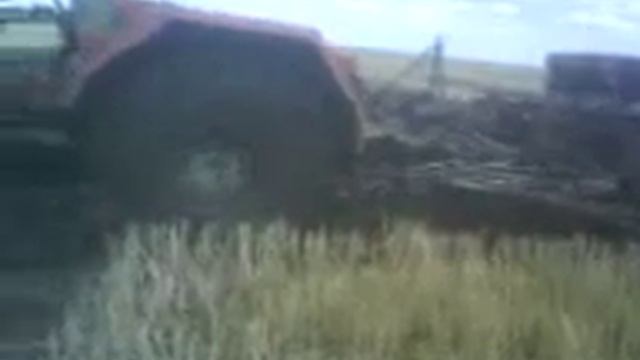 К744 буксует в поле(3) смотреть онлайн