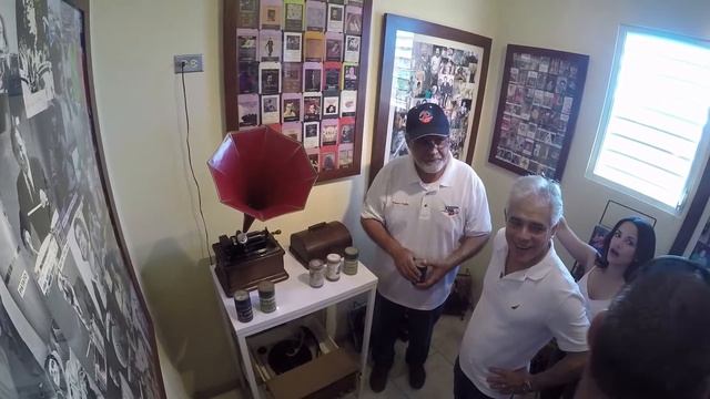 Un breve recorrido por el Museo de la Salsa смотреть онлайн