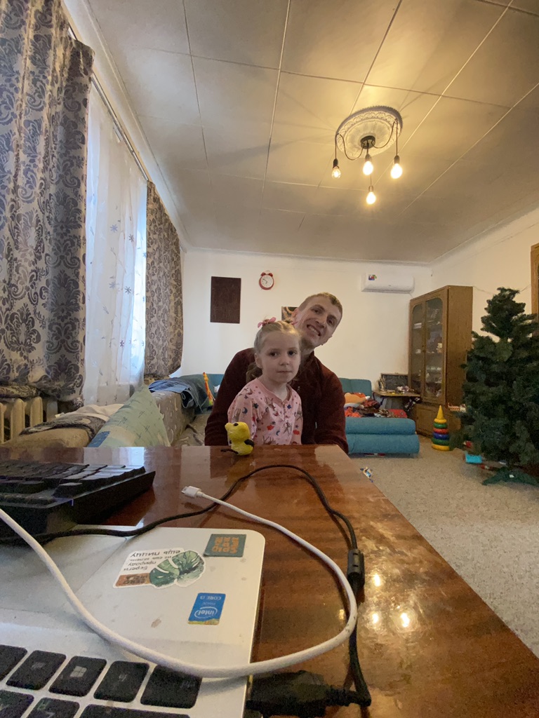 Беседа с ВАНО, в Ставрополе насыпало много снега.