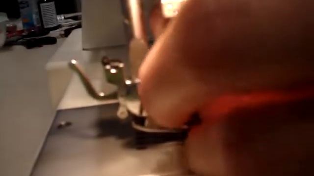 How to prepare Sewing Machine for work швейная машина нитки смотреть онлайн