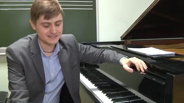 Прошел концерт пианиста Николая Денисова
