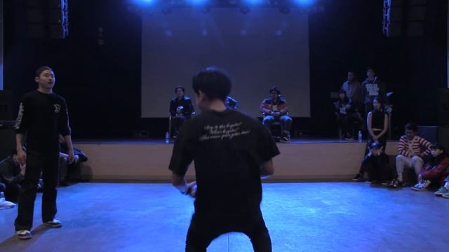 BEST30 CRAZY SIK VS 안성화 | 1 VS 1 FREESTYLE BATTLE VOL.3 | 2015.01.18 @BUSAN, 금사락 смотреть онлайн