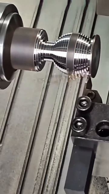 Knowing_what_code_is_used_here_can_be_called_a_master_#CNC_lathe смотреть онлайн
