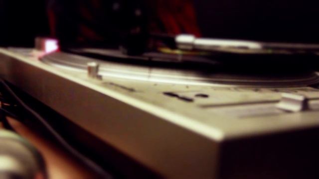 Modern Jazz Quartet - Visitor from Venus смотреть онлайн