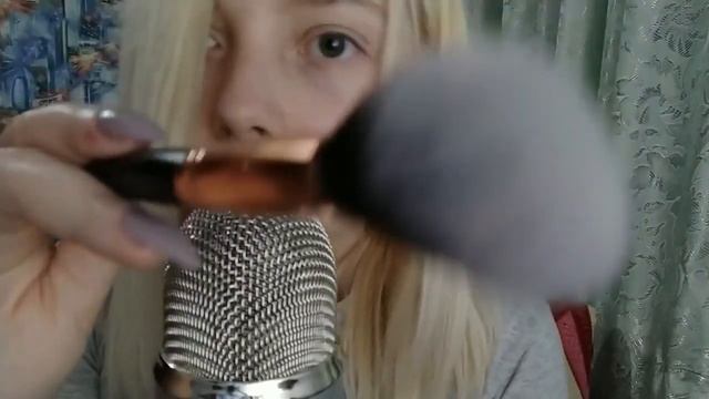 Асмр неразборчивый шепот 😲 Кисточки + Звуки рта = Визуальные триггеры 😍🤤 смотреть онлайн