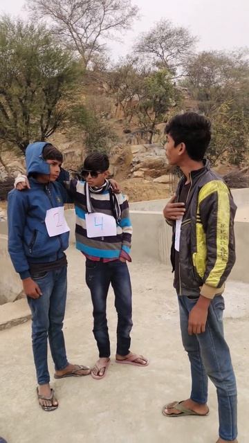 dost ne nhi nibhai apni yari 🤪😂🔥😂🤪😂#shorts #newyear2024 #shortsfeed #trrnding#funnycomedy #viral смотреть онлайн