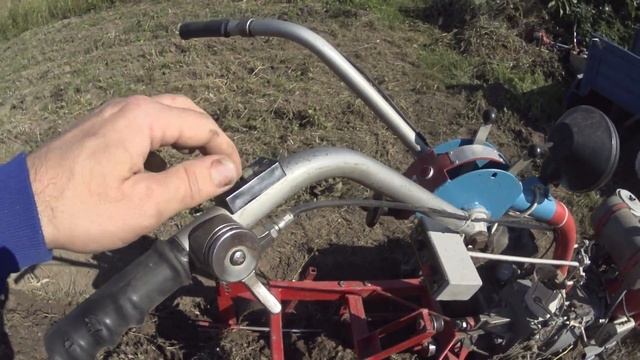 Майстер клас. Як легко викопати картоплю мотоблоком смотреть онлайн
