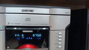 обзор на музыкальный центр sony и МФЦ 220